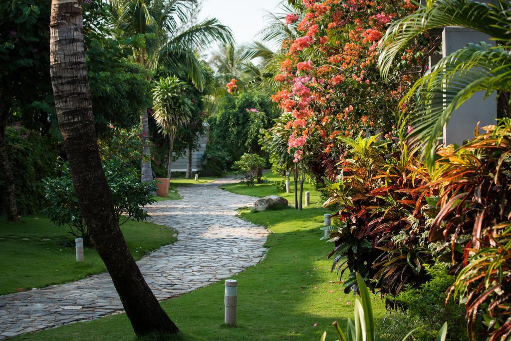 Eden Resort Дуонг-Донг Экстерьер фото